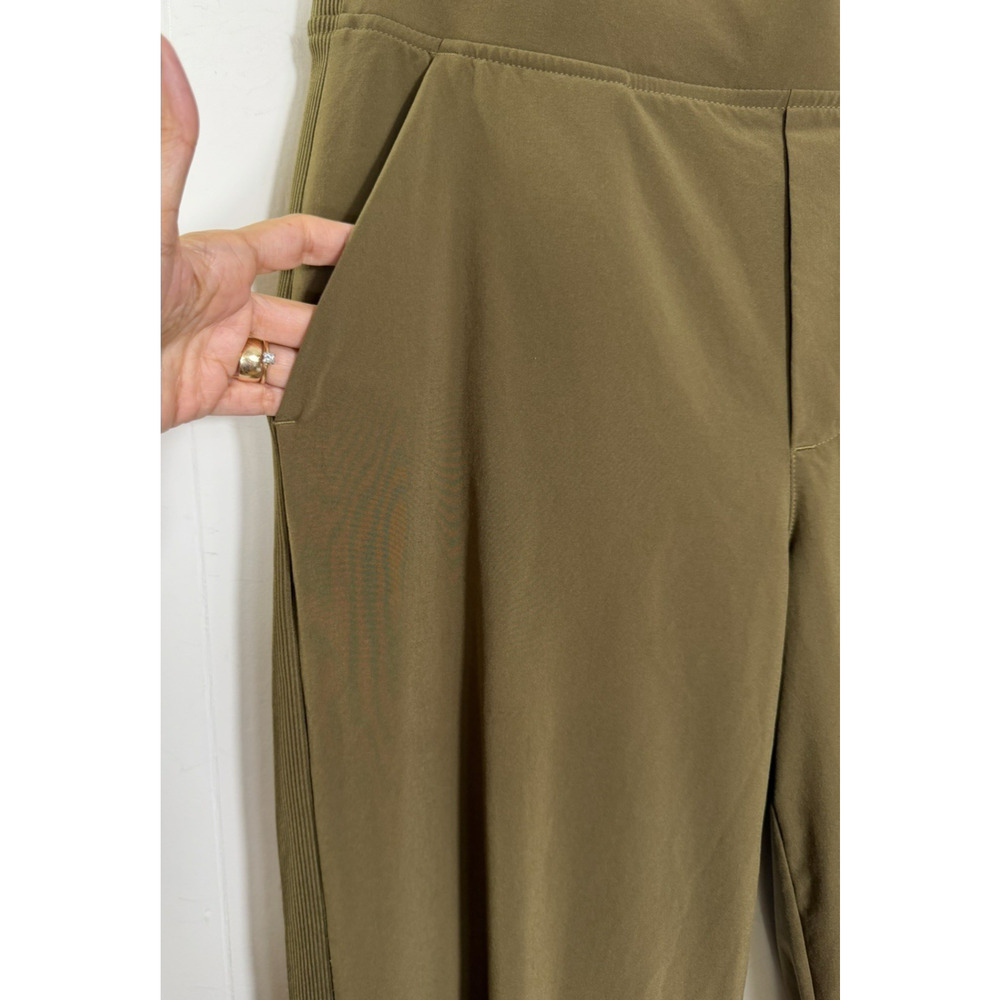 Athleta Brooklyn Ankle Pants Olive Green Lightweight Pockets Stretch Size 8 - Picture 6 of 14